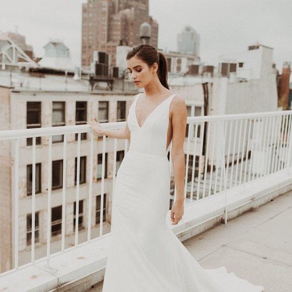 Sarah Seven Belmont Wedding Dress - Picture 2 of 9